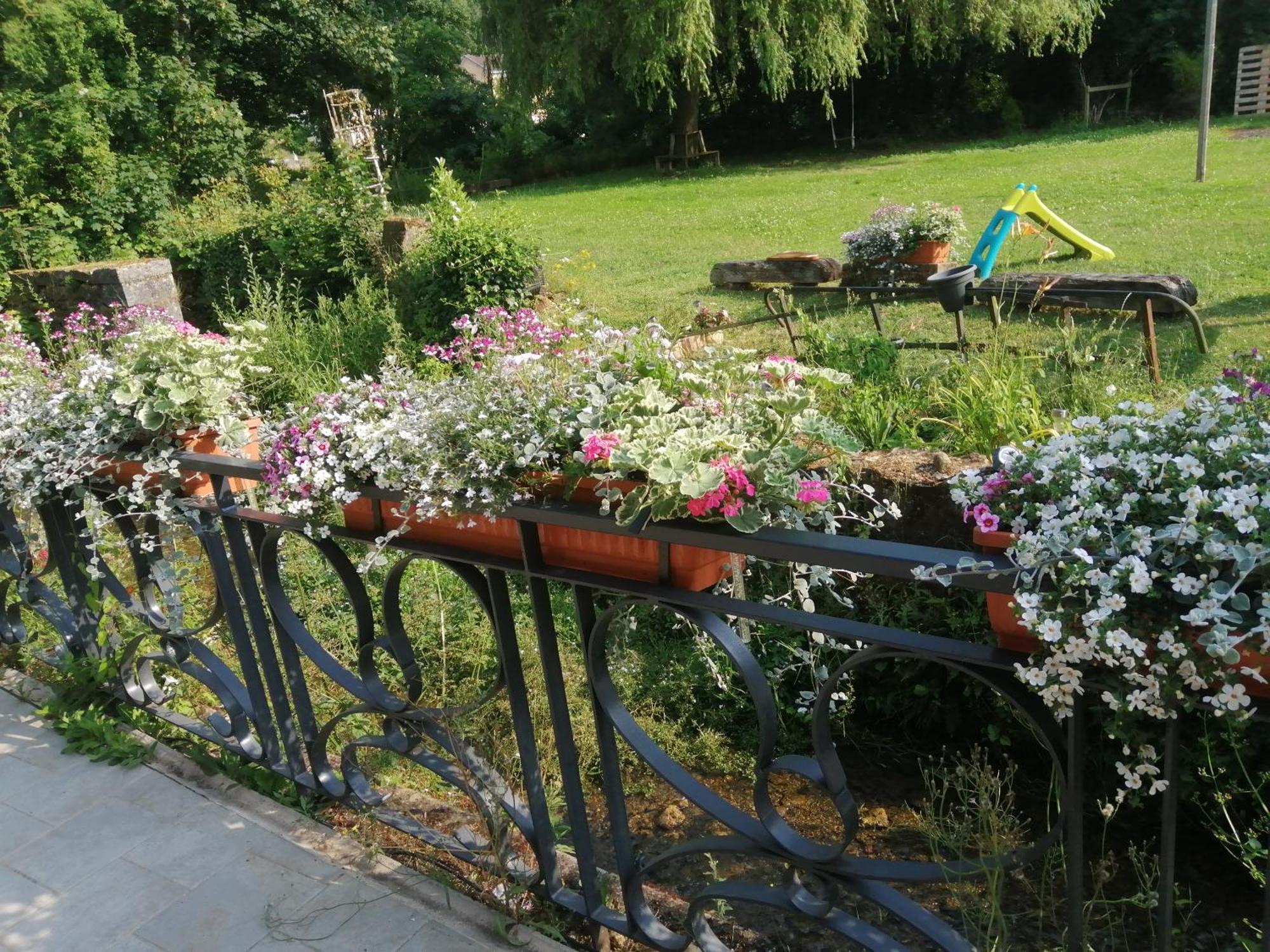 O Jardin De Boutancourt Villa Exteriör bild